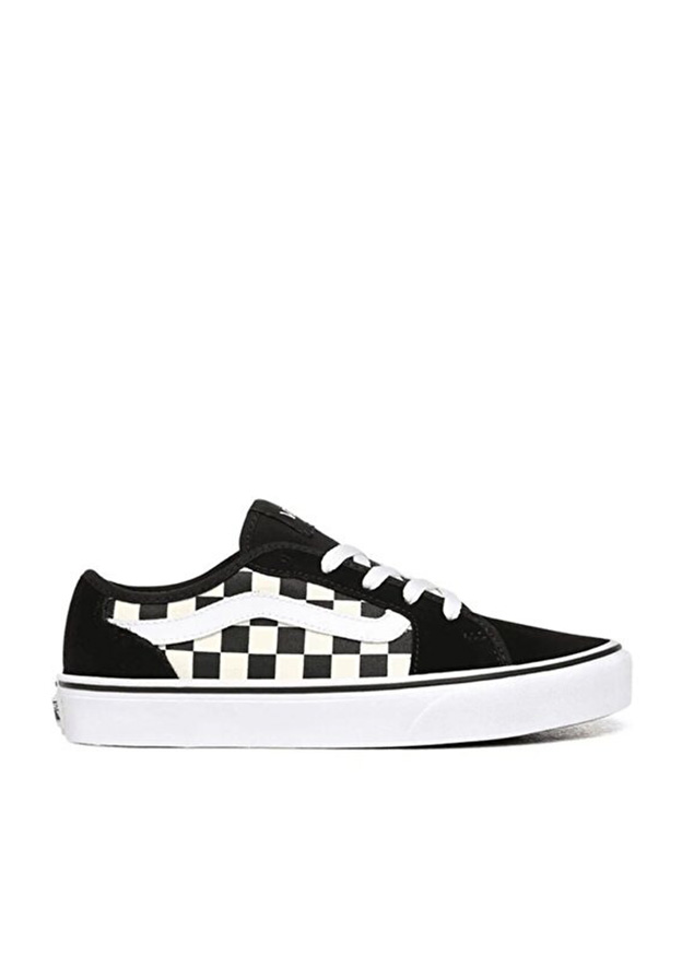 BLACK/WHITE