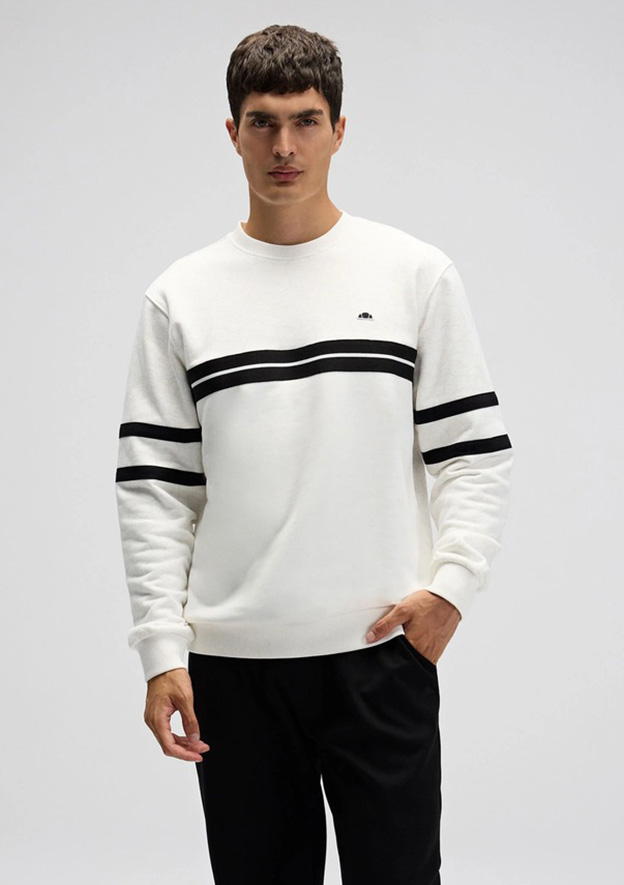 OFF WHITE