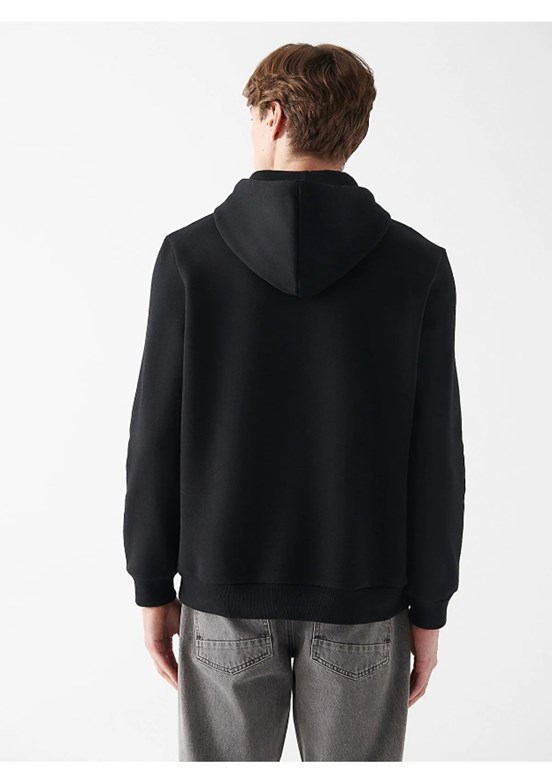 MAVİ - M0610941-900 Erkek Siyah Baskılı Sweatshirt