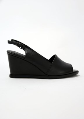 Marine Shoes Siyah Kadın Dolgu Topuk Ayakkabı
