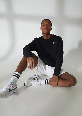 REEBOK 4M Ri Ft Left Chest Crew - 100050282 Erkek Siyah Kapüşonsuz Sweatshirt