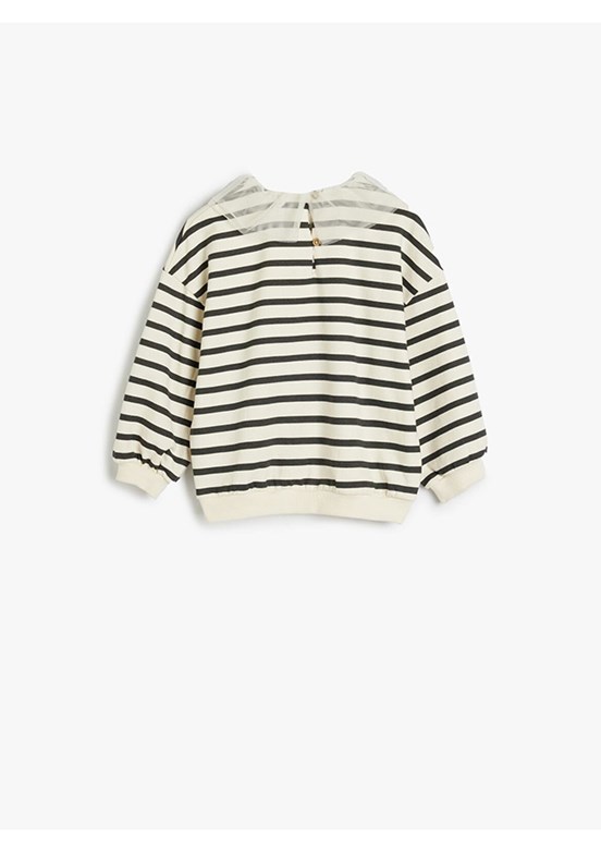 KOTON Beyaz Kız Bebek Bisiklet Yaka Sweatshirt