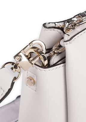 GUESS IWONA TRI CMPRTMNT T - HWVG9309120 Kadın Fil Dişi Çapraz Çanta