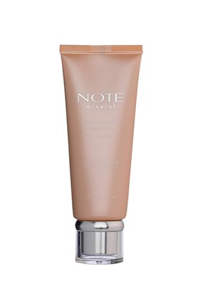 NOTE Mineral 401 Saten Bitişli SPF 15 Kapatıcı Fondöten