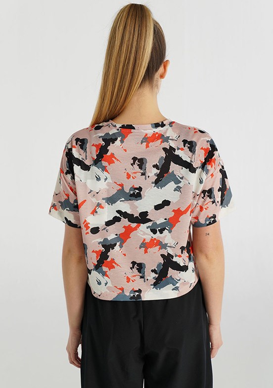 HUMMEL SARI Kadın Kısa Kol T-Shirt