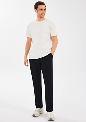 SKECHERS Essential Siyah Erkek Regular Eşofman Altı