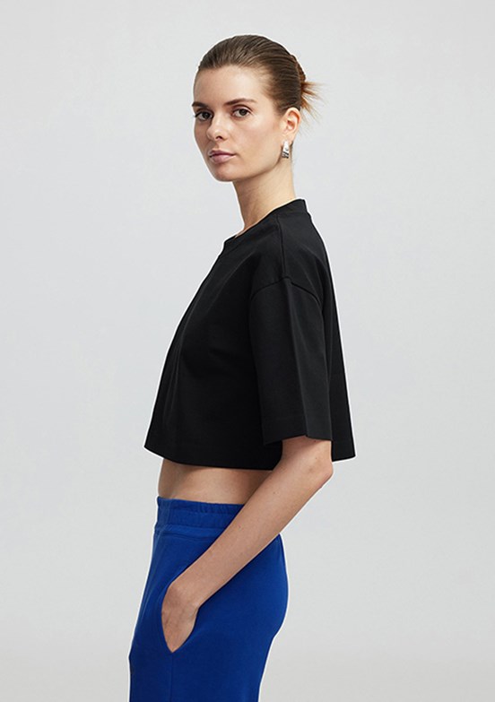 İPEKYOL Siyah Kadın Basic Crop T-shirt