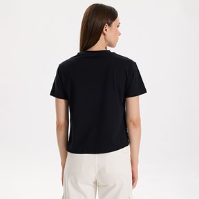 REEBOK 5M NEW ID UNIQ TEE Siyah Kadın T-Shirt
