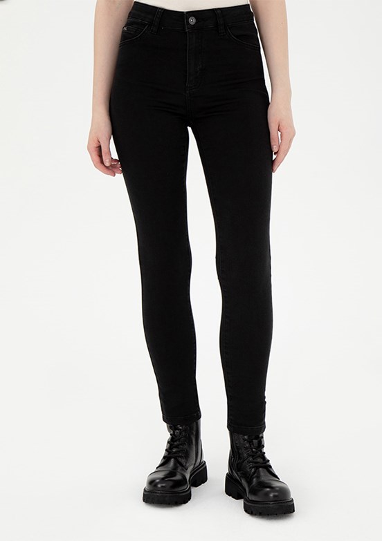 US POLO ASSN Siyah Kadın Oversize Jean Pantolon