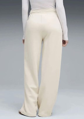 PUMA Beyaz Kadın Class High-Waist Eşofman Altı
