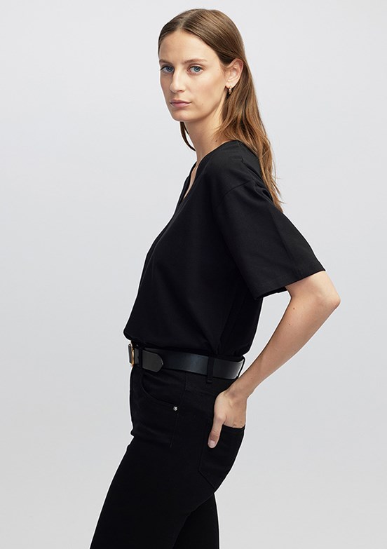 İPEKYOL Siyah Kadın V Yaka Basic T-shirt