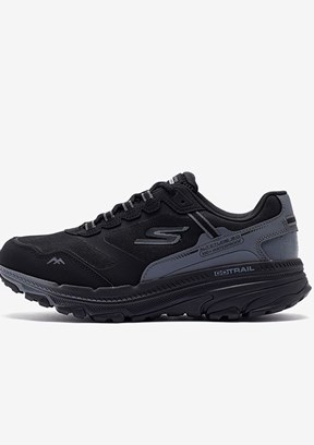 SKECHERS  Go Run Trail Altitude 2.0 - Pine Ridge Kadın Siyah Outdoor Koşu Ayakkabısı