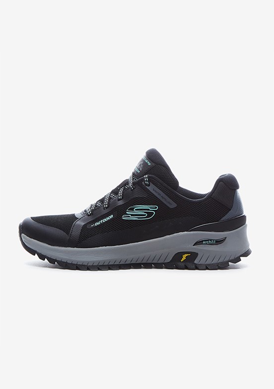 SKECHERS Arch Fit Discover Siyah Kadın Outdoor Ayakkabı
