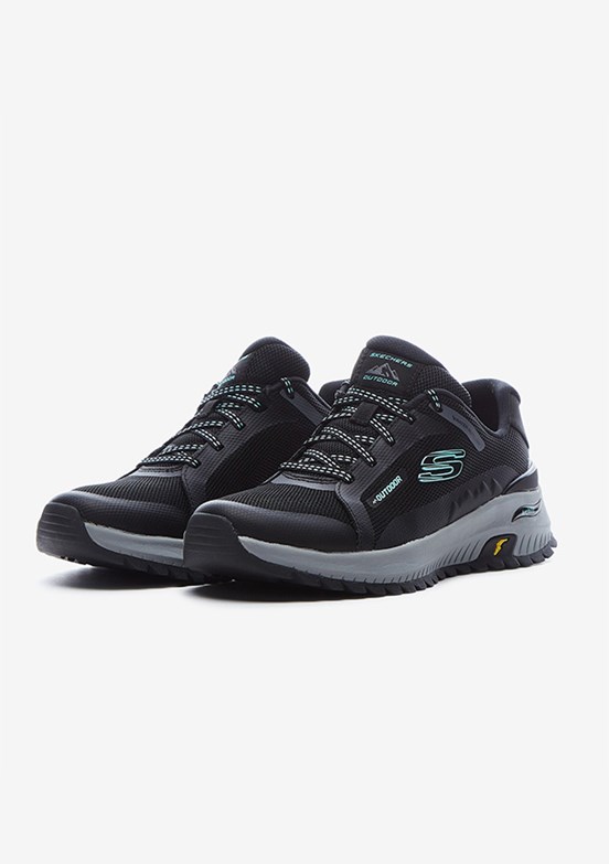 SKECHERS Arch Fit Discover Siyah Kadın Outdoor Ayakkabı