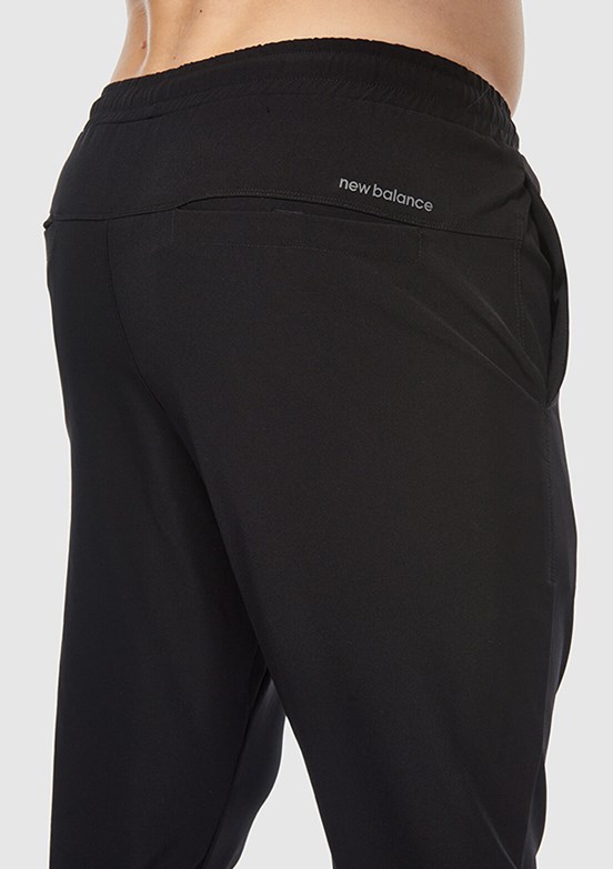 NEW BALANCE Siyah Erkek Eşofman Altı