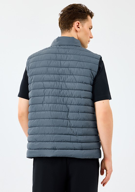 SKECHERS M Outerwear Polar Lining Paded Vest - S242212-3998 Erkek Gri Şişme Yelek