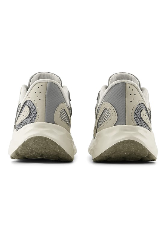 NEW BALANCE Bej Kadın Fresh Foam Arishi V4 Tiralux Koşu Ayakkabısı