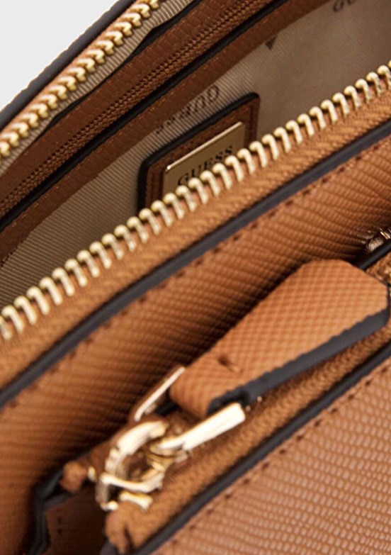 GUESS Kahverengi Kadın Çapraz Çanta