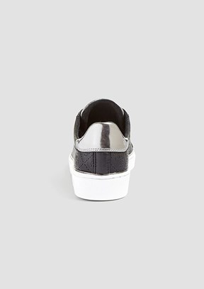 GUESS Siyah Kadın Sneaker Ayakkabı