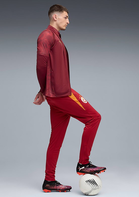 PUMA Gsk Training - 78289003 Erkek Kırmızı Baskılı Ceket