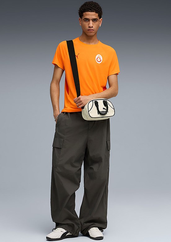 PUMA Gsk Evostripe - 78290606 Erkek Turuncu Baskılı T-Shirt