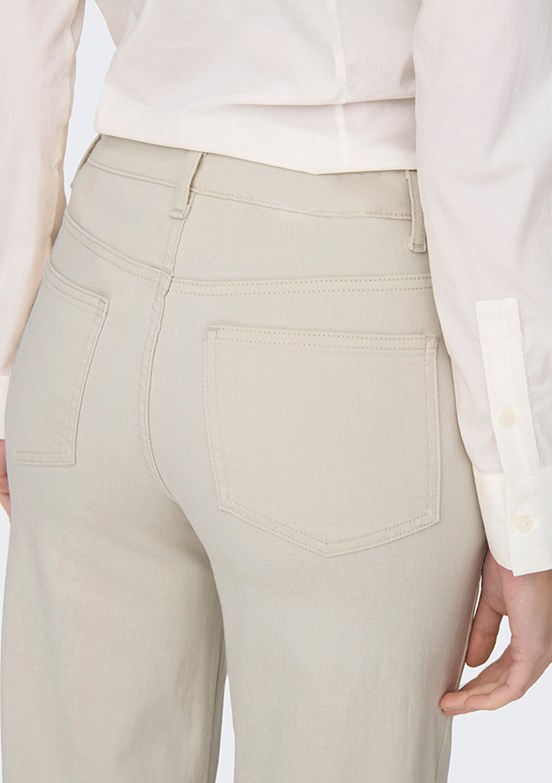 ONLY - 15310632 Kadın Beyaz Geniş Kesim Normal Bel Jean Pantolon