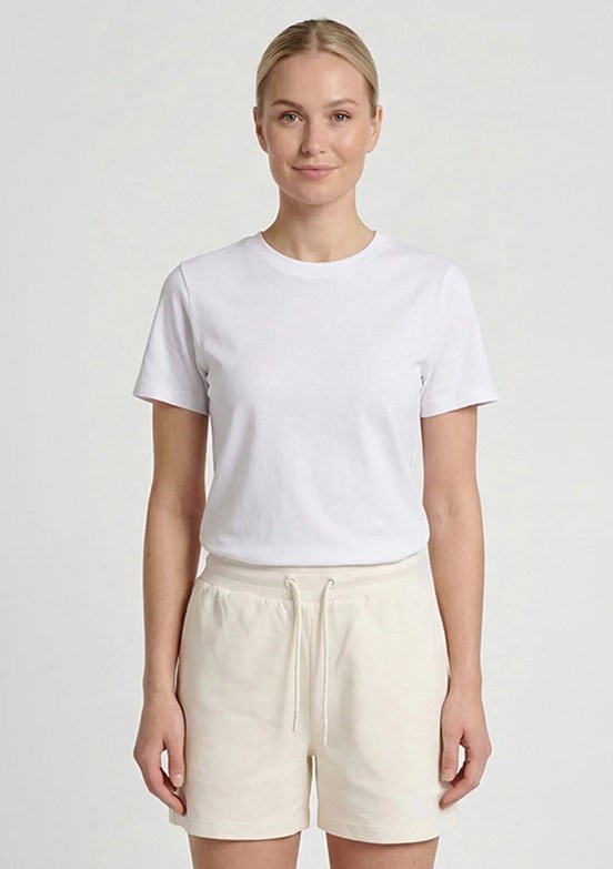 HUMMEL Hmlrevender - 932443-9157 Kadın Beyaz Baskılı Şort