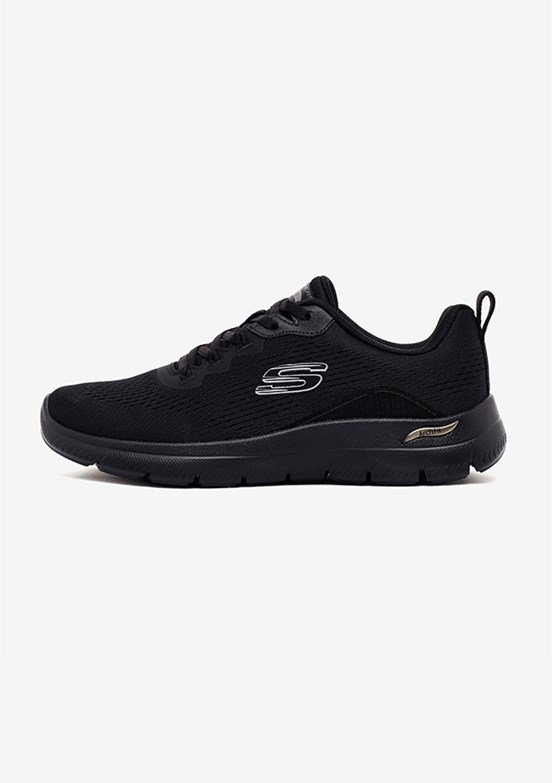 SKECHERS - 150754TK BBK Kadın Siyah Yürüyüş Ayakkabısı