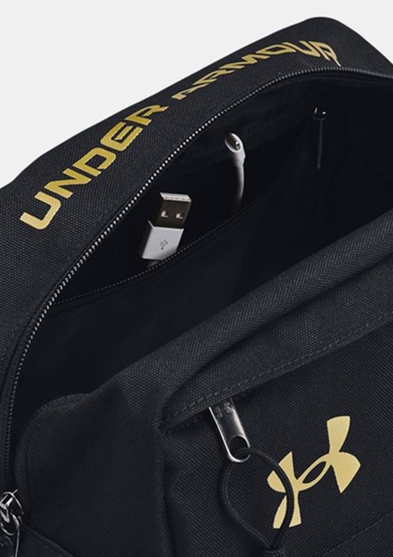 UNDER ARMOUR UA Contain Seyahat Kiti - 1381922-001 Unisex Siyah Seyahat Çantası