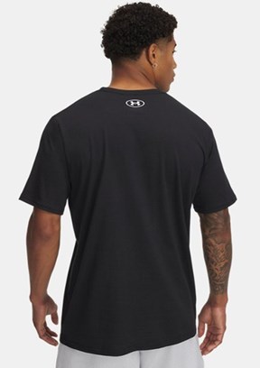 UNDER ARMOUR UA Camo Chest Stripe - 1376830-002 Erkek Siyah Baskılı Yaka T-shirt