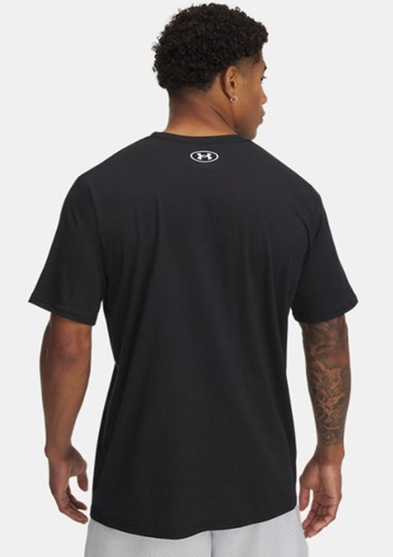 UNDER ARMOUR UA Camo Chest Stripe - 1376830-002 Erkek Siyah Baskılı Yaka T-shirt