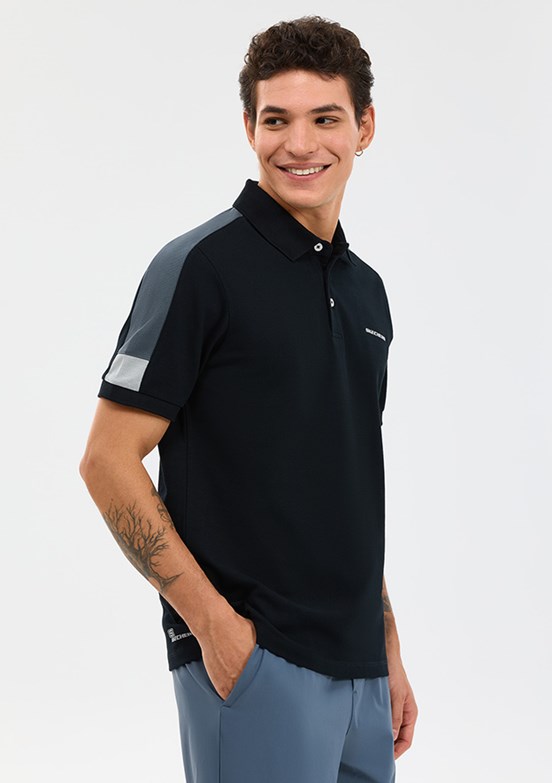 SKECHERS - S221047-3817 Erkek Çok Renkli Polo Yaka T-Shirt