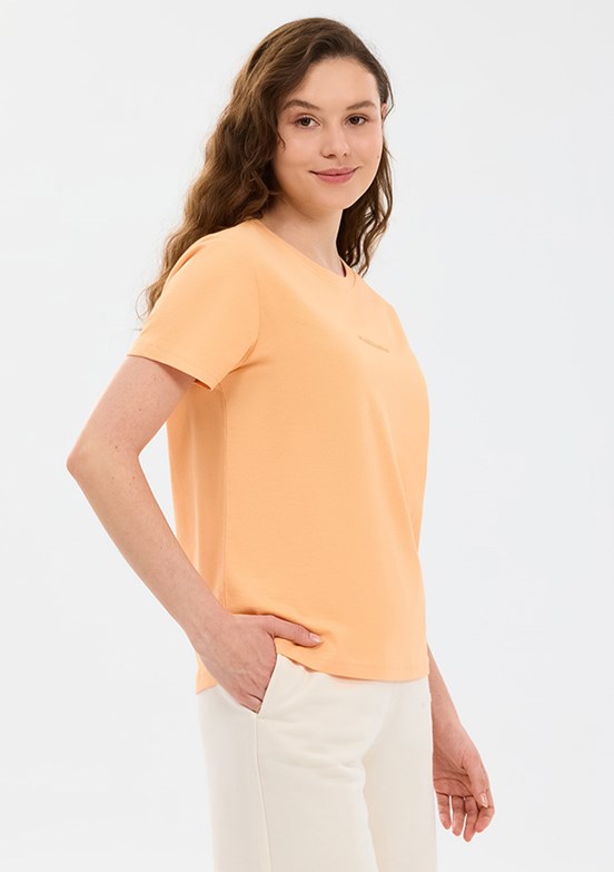 SKECHERS - S2510029-2118 Kadın Çok Renkli Bisiklet Yaka T-Shirt