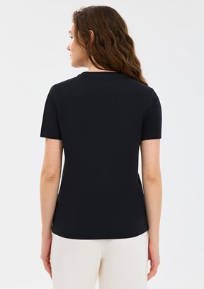 SKECHERS W Essential Crewneck - S2510029-3817 Kadın Siyah Bisiklet Yaka T-Shirt