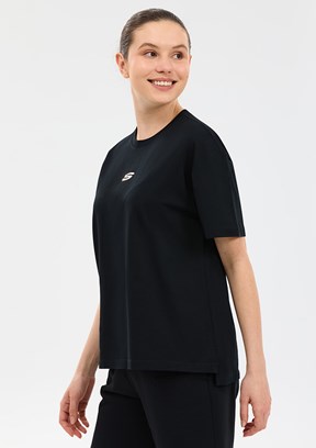 SKECHERS - S2610017-3817 Kadın Siyah Baskılı T-Shirt
