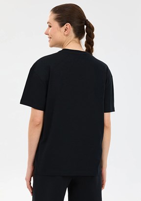 SKECHERS - S2610017-3817 Kadın Siyah Baskılı T-Shirt