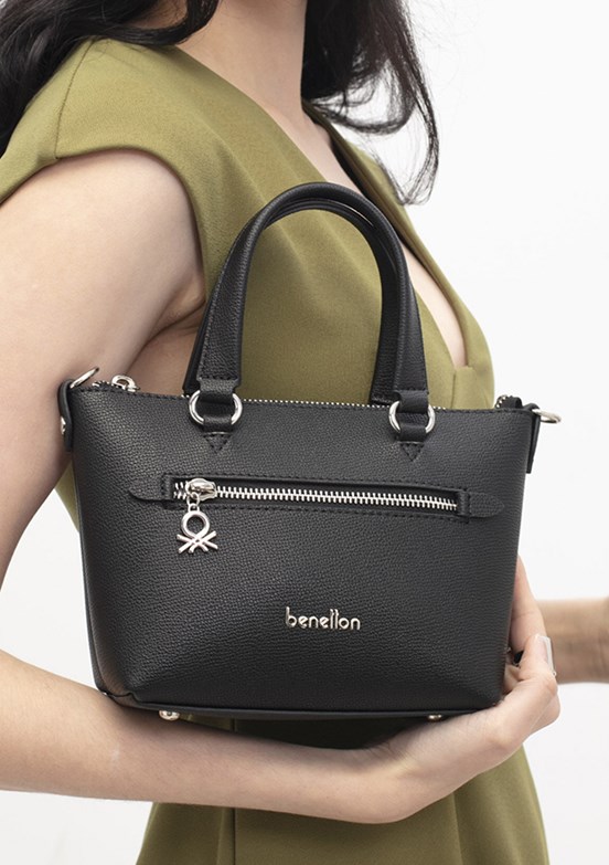 BENETTON BNT 1801 Kadın Siyah Kol Çantası