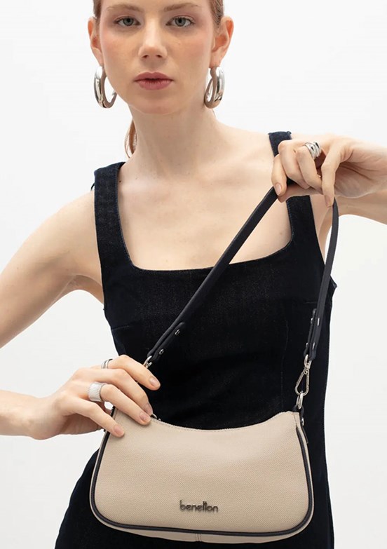 BENETTON BNT 1836 Kadın Taş Lacivert Çapraz Çanta