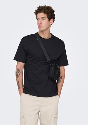 ONLY & SONS ONSFRED - 22022532 Erkek Siyah Bisiklet Yakan T-Shırt