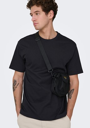 ONLY & SONS ONSFRED - 22022532 Erkek Siyah Bisiklet Yakan T-Shırt