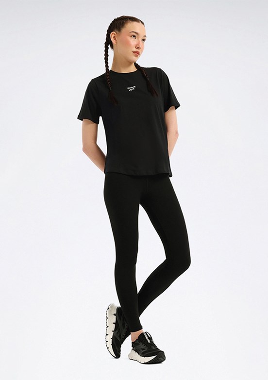 REEBOK 6M New Id Class - A10220405207010 Kadın Siyah Kısa Kol T-Shirt