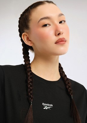 REEBOK 6M New Id Class - A10220405207010 Kadın Siyah Kısa Kol T-Shirt