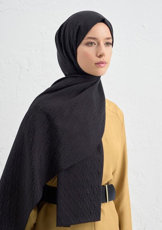 ARMİNE J.İpek Monogram Kadın Şal