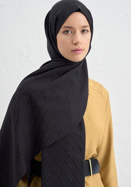 ARMİNE J.İpek Monogram Kadın Şal