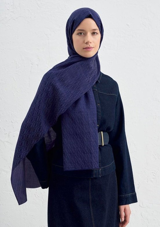 ARMİNE J.İpek Monogram Kadın Şal