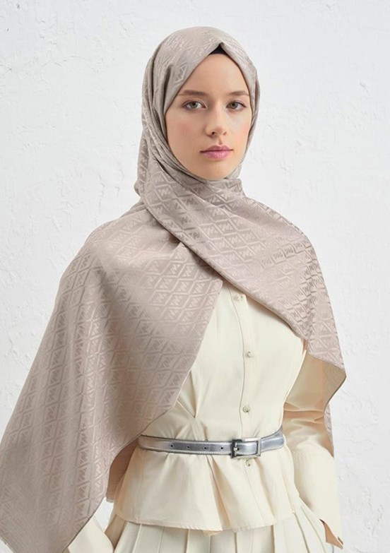 ARMİNE J.İpek Monogram Kadın Şal
