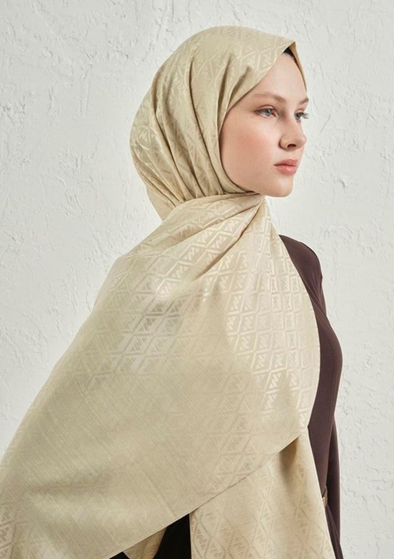 ARMİNE J.İpek Monogram Kadın Şal