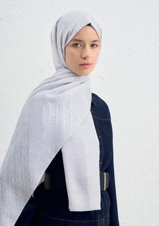ARMİNE J.İpek Monogram Kadın Şal