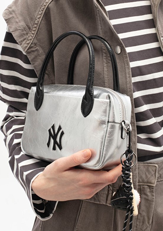 NEW YORK YANKEES - MLB 038 Kadın Gümüş El Çantası